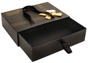 gift-box-manufacturer-in-dubai